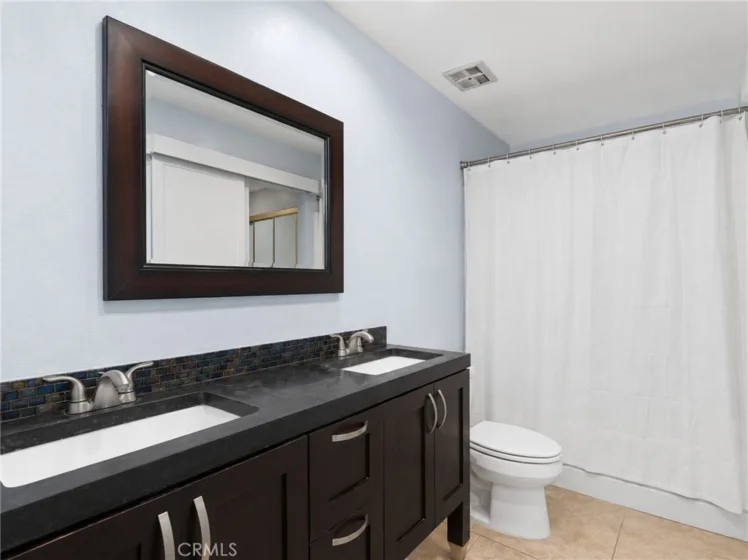 2501 S El Camino Real #205 photo 11