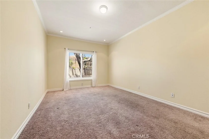 300 N N El Molino Avenue #107 photo 20