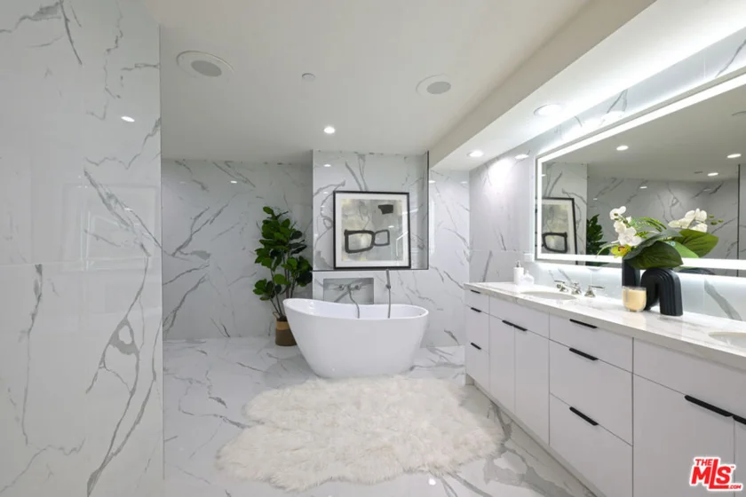 10601 Wilshire Boulevard #1404 photo 36