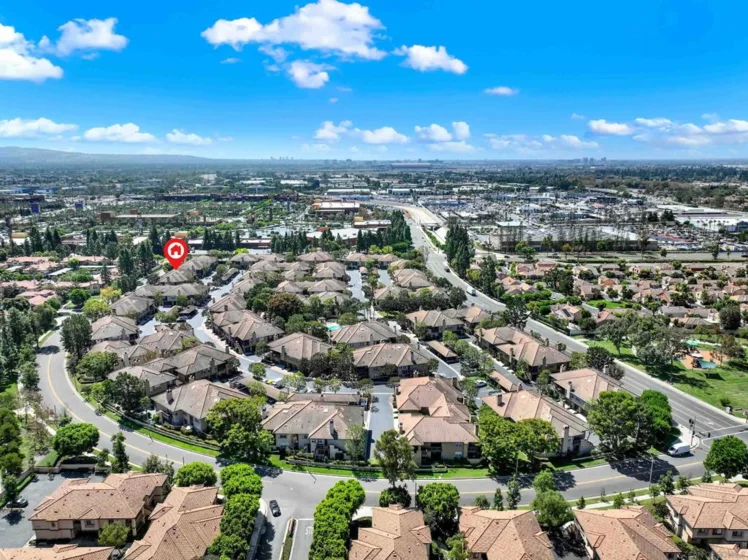 13450 Savanna photo 30