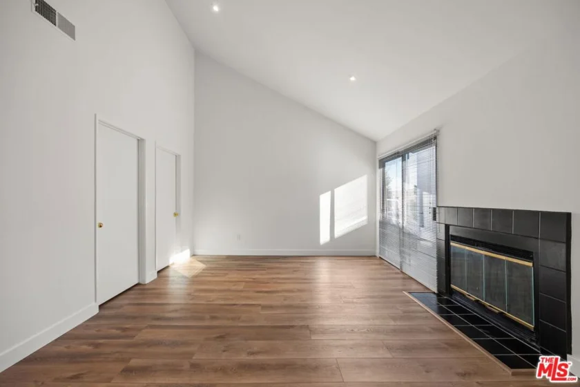 4218 Whitsett Avenue #4 photo 30