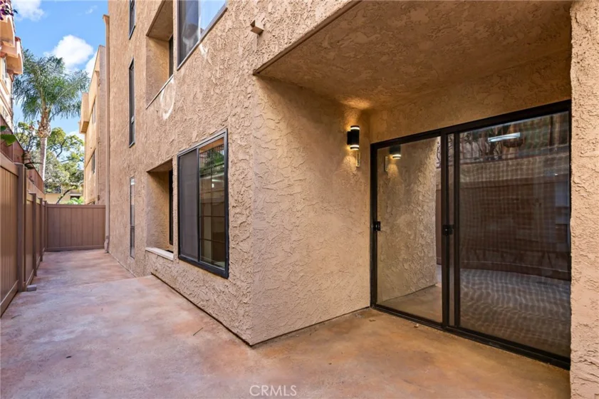 441 E San Jose #111 photo 16