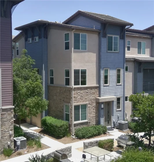1014 Savi Drive #104 photo 1