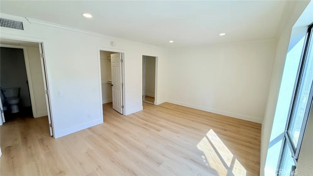 225 N Rose Street #104 photo 12