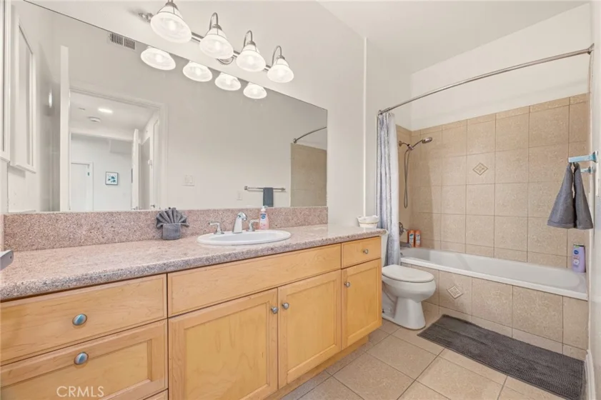 87 S Allen Avenue #103 photo 20