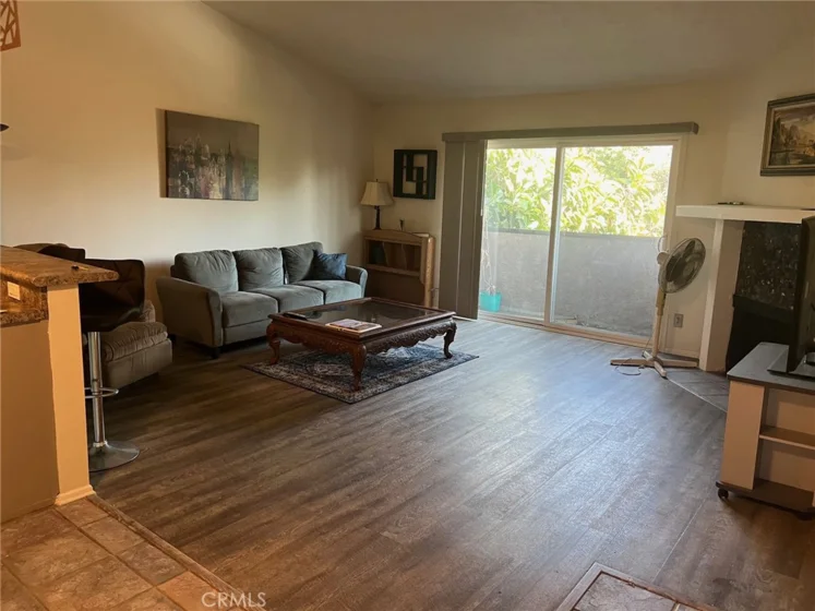 5500 Lindley Avenue #207 photo 1