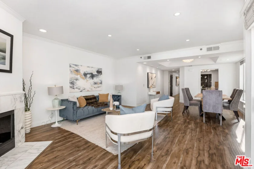 1921 Glendon Avenue #301 photo 1