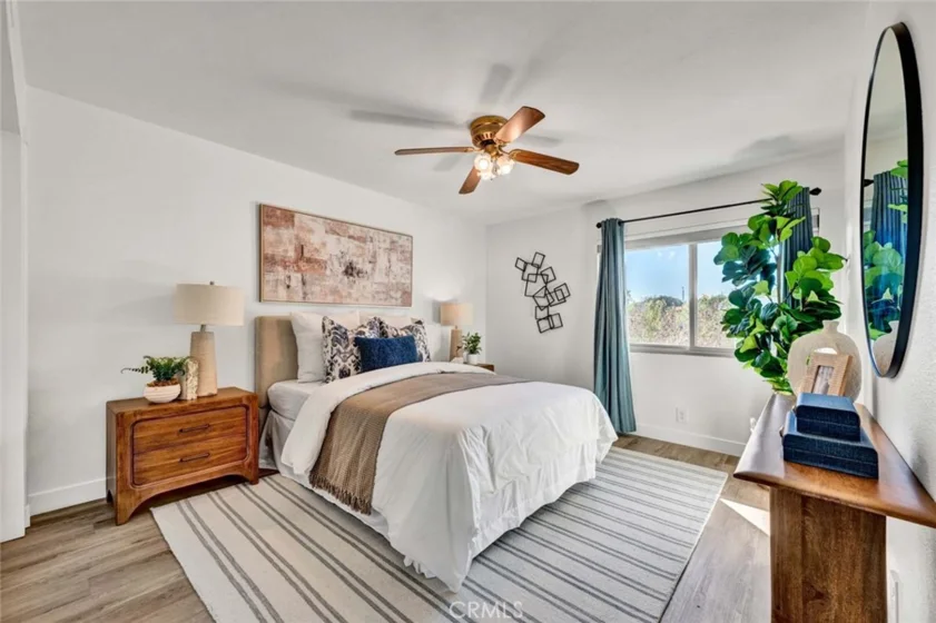 8605 Solano #1005-B photo 14