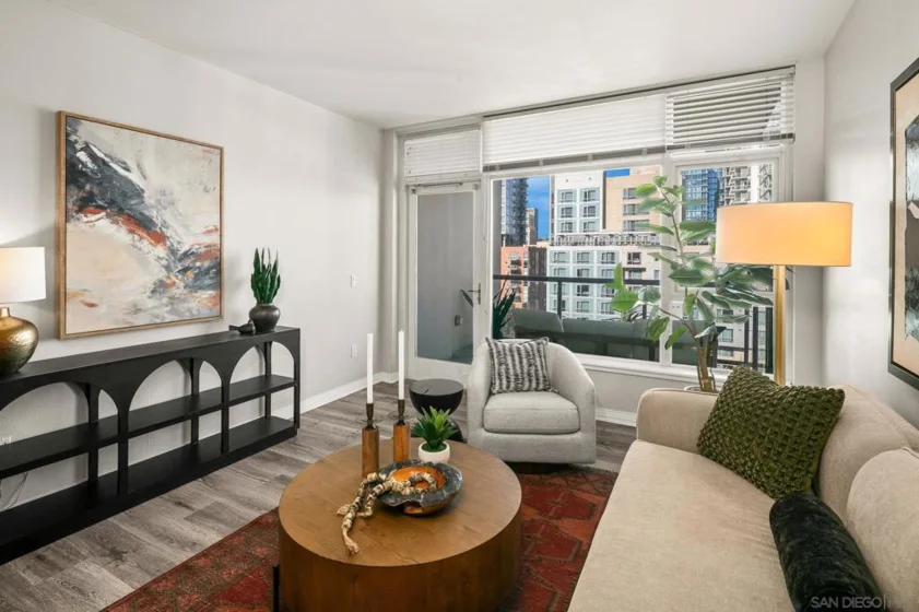 427 9th Avenue #809 photo 1