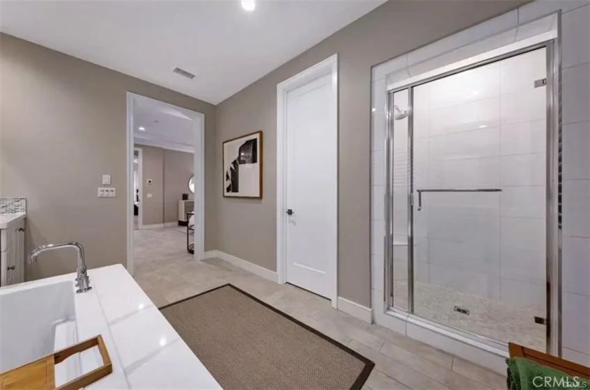 166 Villa Ridge photo 17
