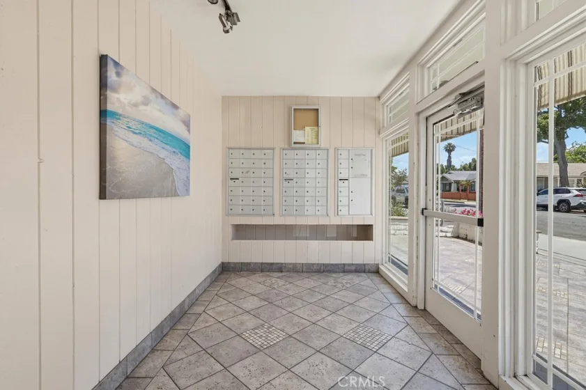 363 Newport Avenue #302 photo 40