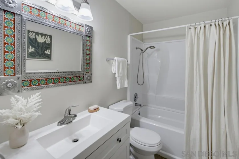 4750 Noyes #218 photo 15