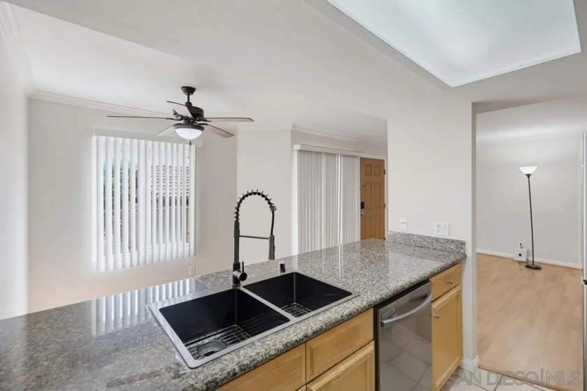 4222 Menlo Avenue #21 photo 17
