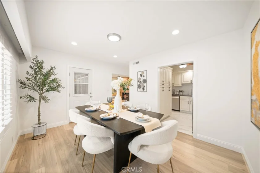 1611 S Pomona #D13 photo 13