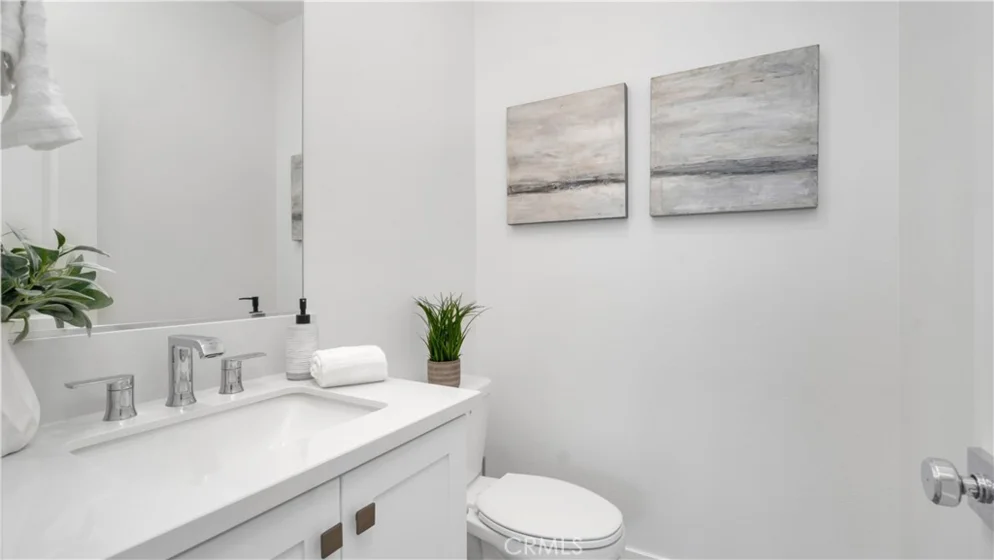1669 W Lincoln Avenue #102 photo 18