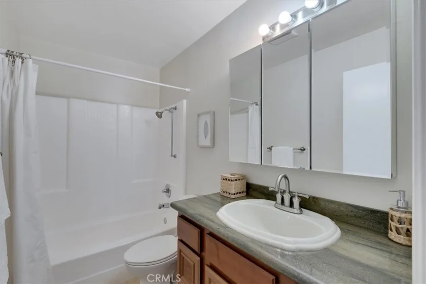 8877 Lauderdale Court #213F photo 17