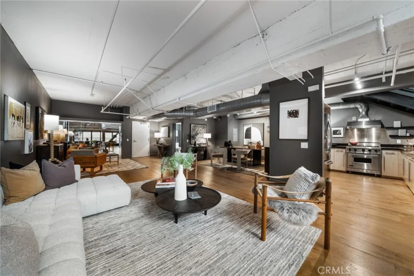 835 Locust Avenue #211 photo 9