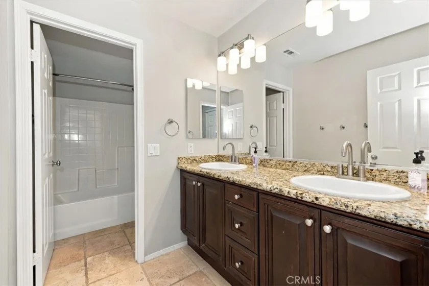45122 Willowick photo 43