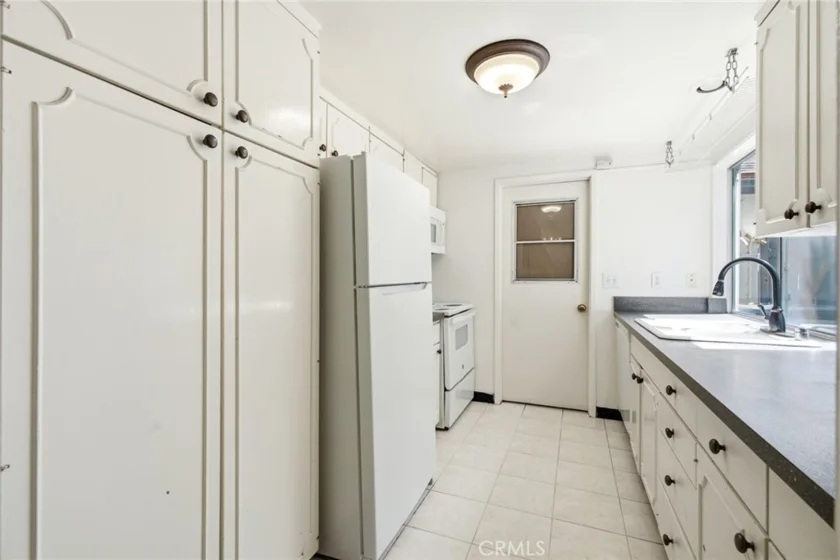 26291 Roundtree Court photo 23