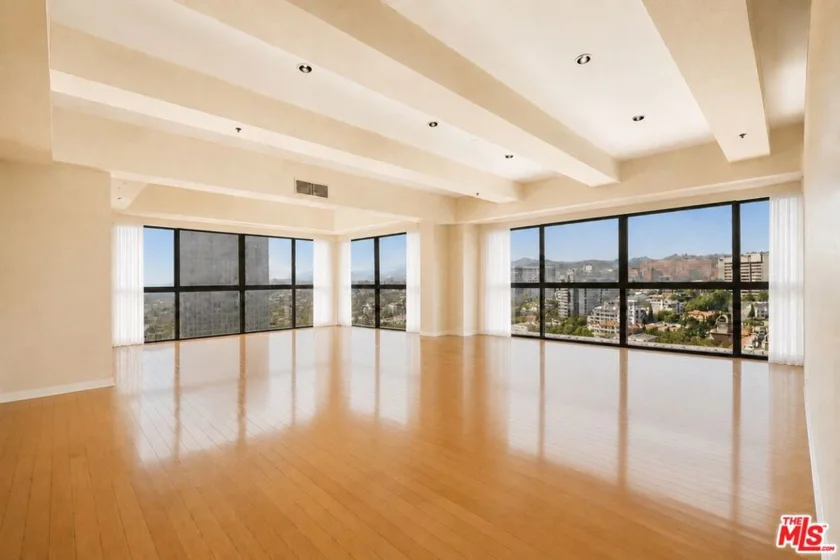 10790 Wilshire Boulevard #1001 photo 41