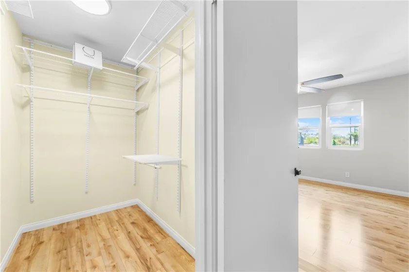 345 University #F6 photo 45