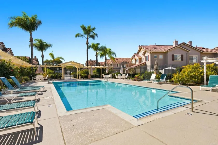 425 Whispering Willow Drive #A photo 7