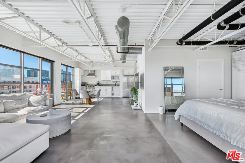 4141 Glencoe Avenue #511 photo 9