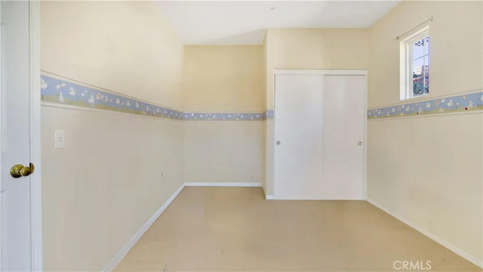 329 Rathbourne photo 24