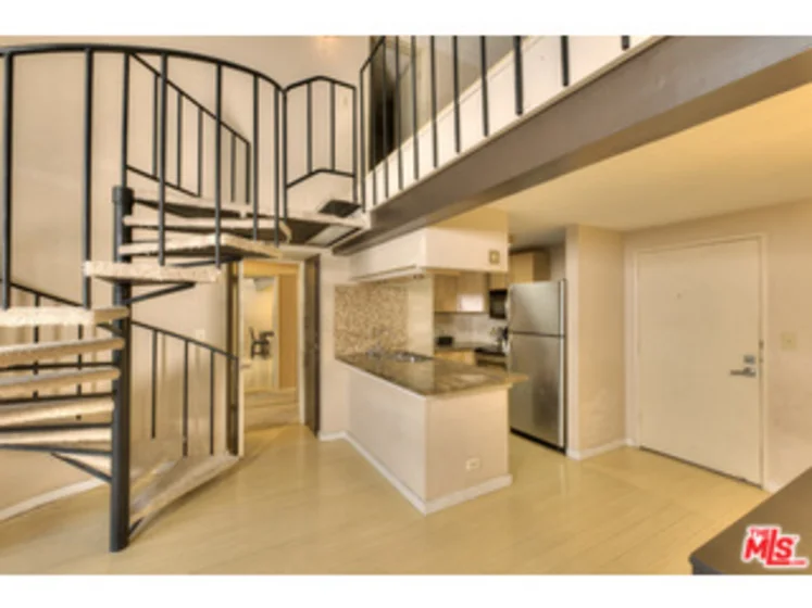 1440 Veteran Avenue #358 photo 1
