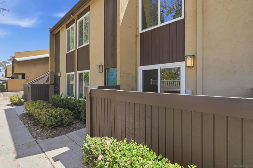 3454 Castle Glen Drive #151 photo 13
