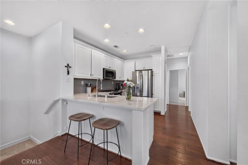 35960 Lindstrand Avenue #4 photo 5