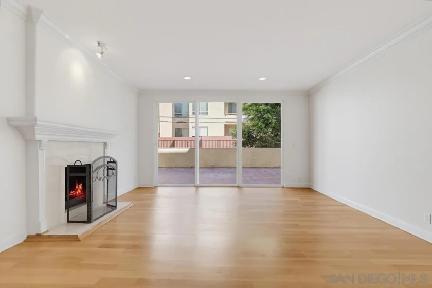 1520 Camden #106 photo 7