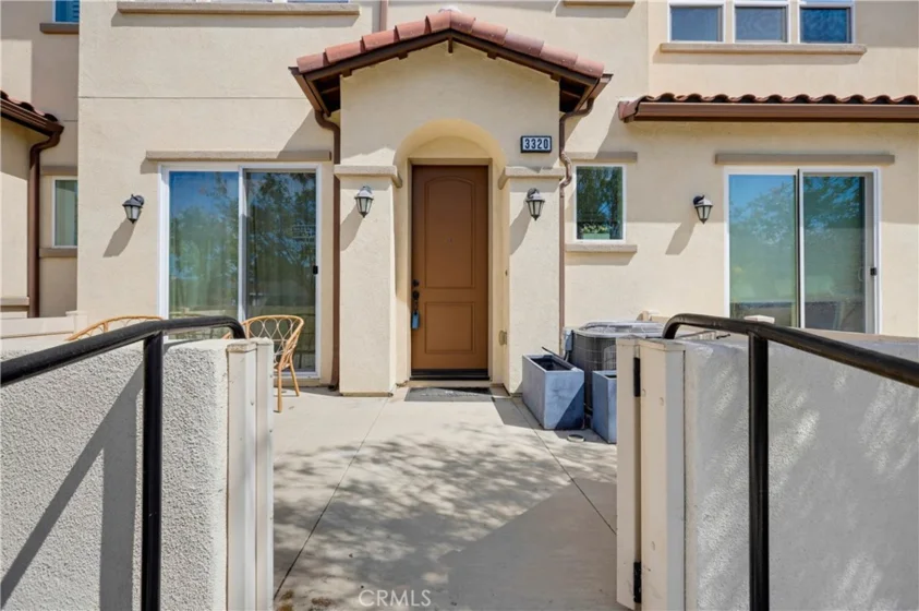 3320 W Mirano photo 3