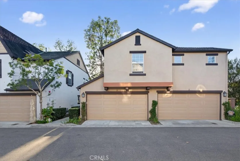 9 Three Vines Court photo 1