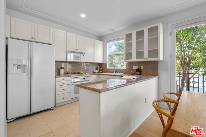 1100 S Clark Drive #203 photo 21