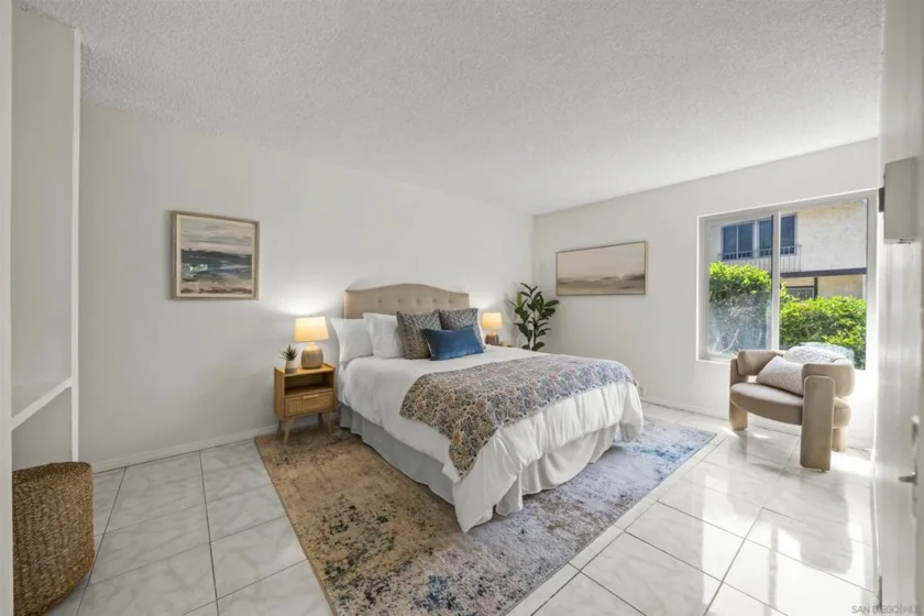 1725 Regency Way #C photo 9