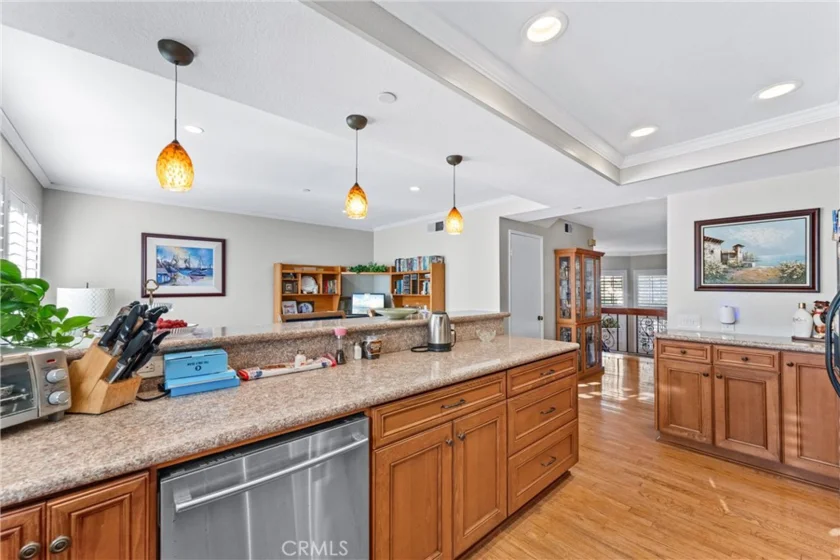 19110 Beachcrest Lane #E photo 25