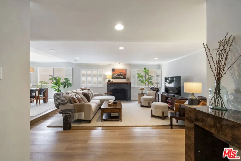 14560 Benefit Street #206 photo 38