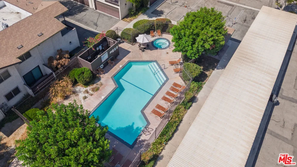 6716 Clybourn Avenue #147 photo 38