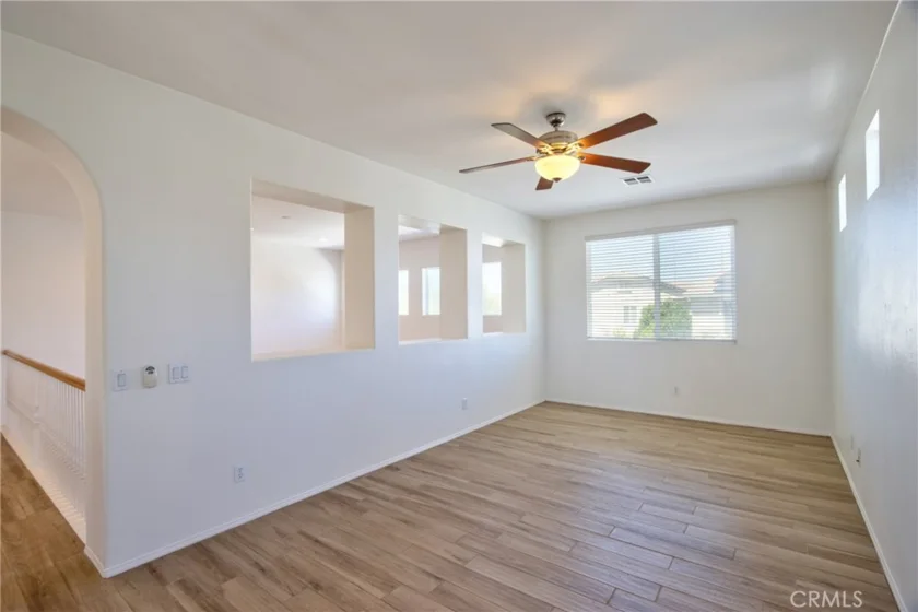 45743 Magnolia photo 22