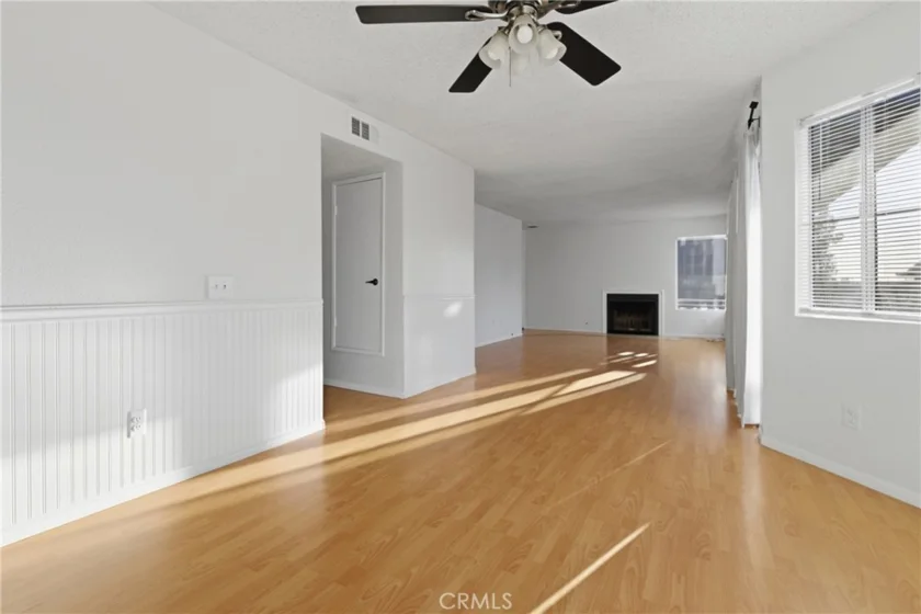 527 S Walnut #3 photo 16