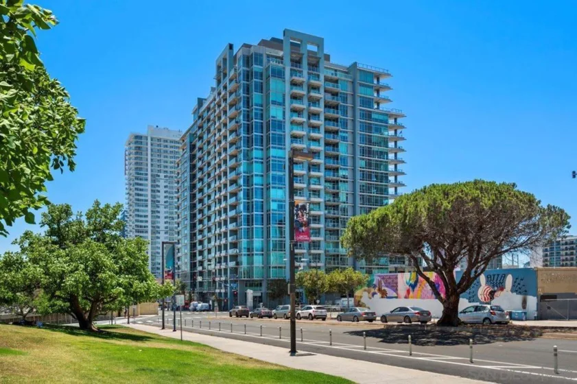 1080 Park Boulevard #913 photo 27