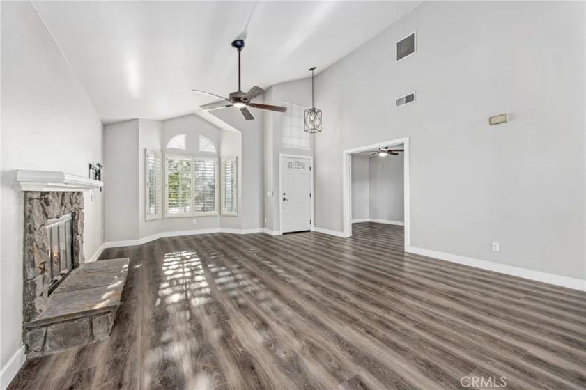 25560 Timbertree Court photo 12