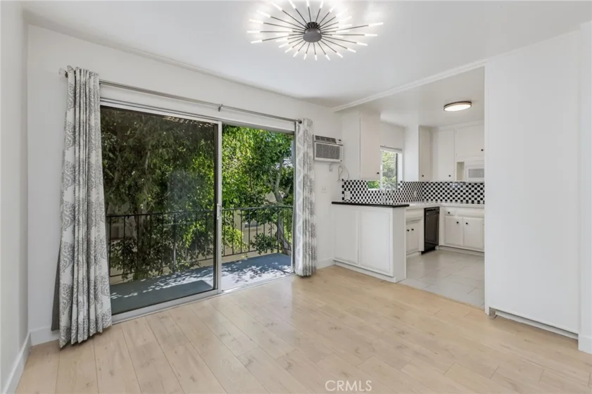1632 Camden #204 photo 5