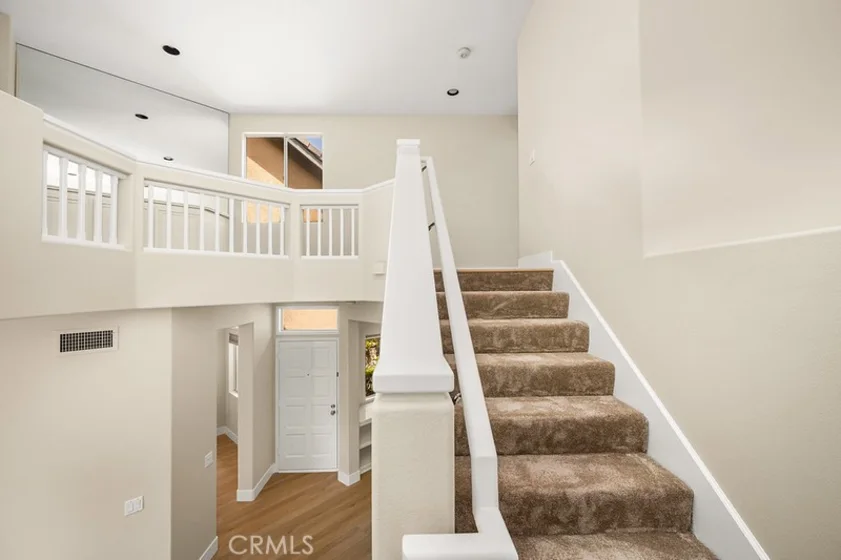 100 Stoney Pointe photo 21