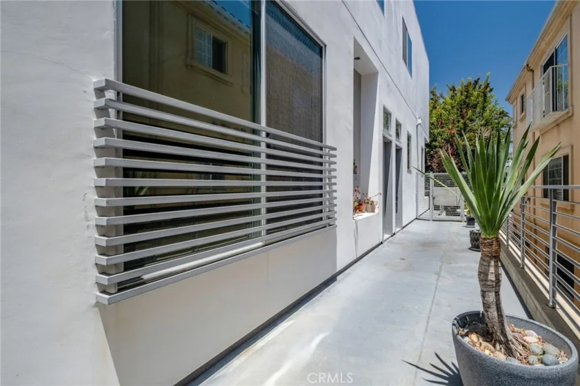 1715 Armacost Avenue #2 photo 40