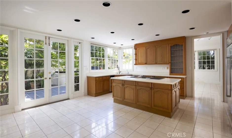 2 Chatham Court photo 19