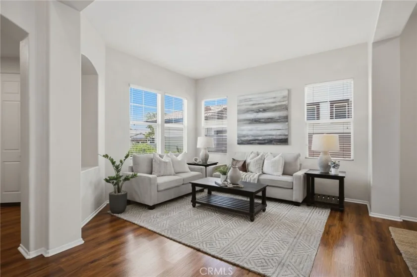37709 Oxford Drive photo 9