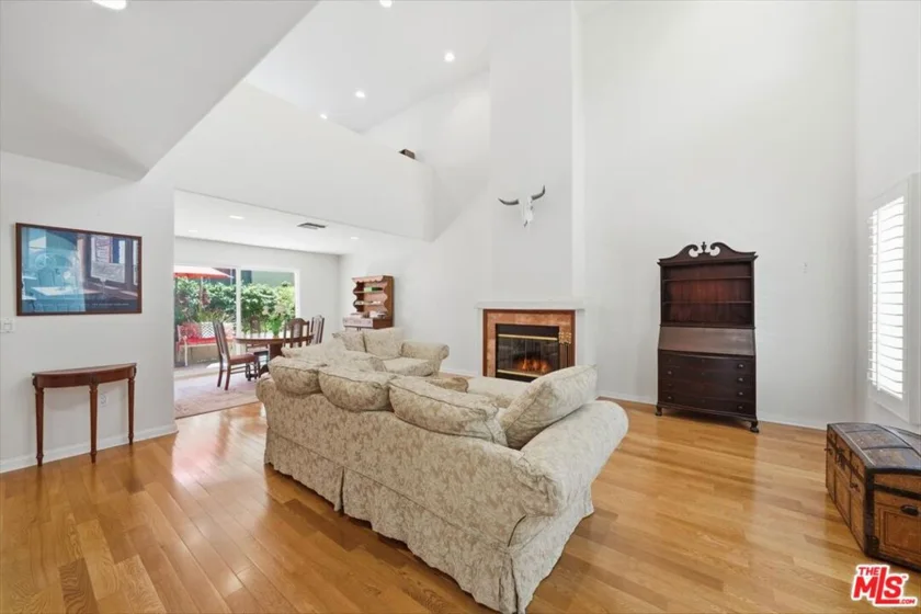 1043 11th Street #3 photo 6