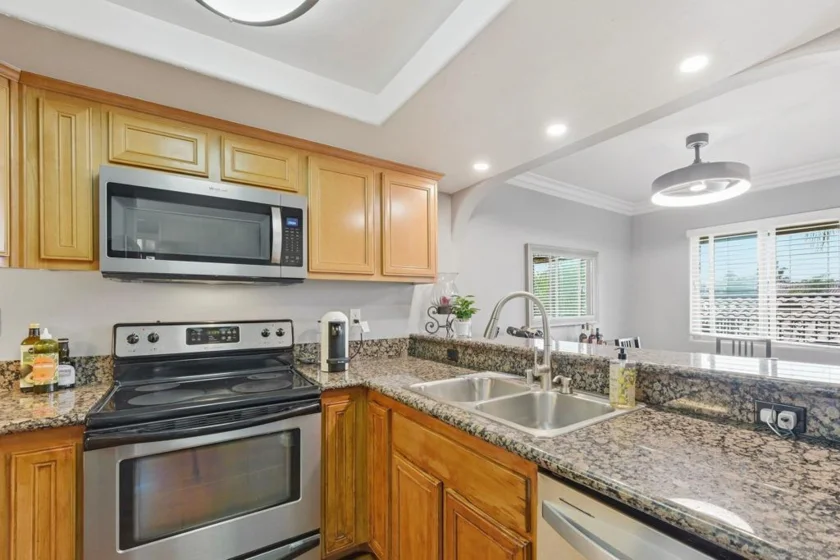 2736 B Street #203 photo 6